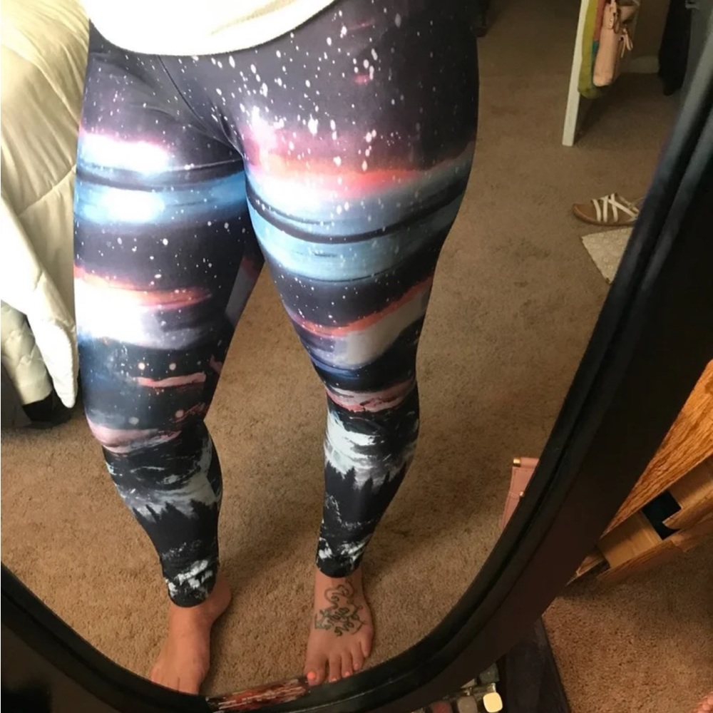 American eagle Space leggings